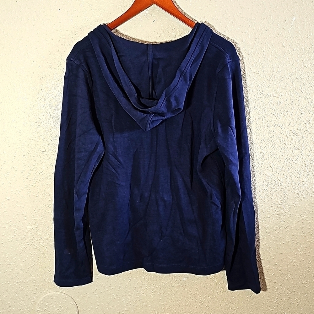 Lilly Pulitzer Hoodie. - Picture 7 of 7